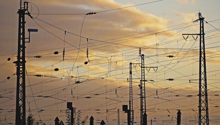 巴尔扎尼和哈扎利讨论了伊拉克的政治、安全局势，并呼吁进行对话