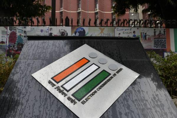 兄弟会成员计划烧毁亚当森欺辱受害者的尸体-警察