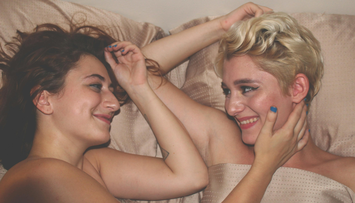 特朗普和拜登分享了“白宫高级生活”广告