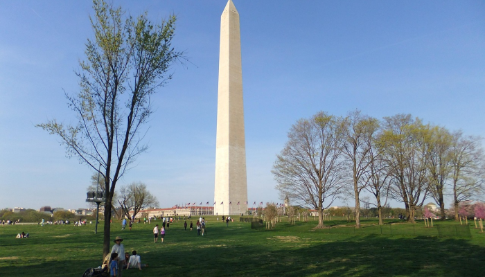 泰勒·斯威夫特被《时代》杂志评为“年度人物”,结束了她破纪录的一年 泰勒·斯威夫特被《时代》杂志评为“年度人物”,结束了她破纪录的一年