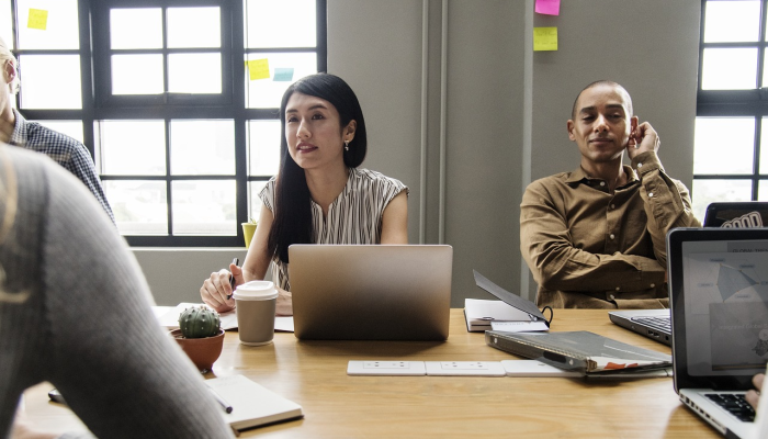 法官表示，前币安首席执行官赵长鹏必须暂时留在美国