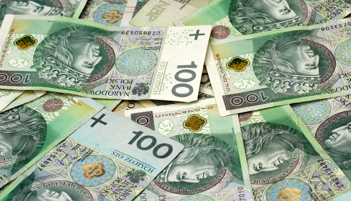 辅助神器“中至赣牌圈可以开挂多少钱”(曝光透视必备猫腻)