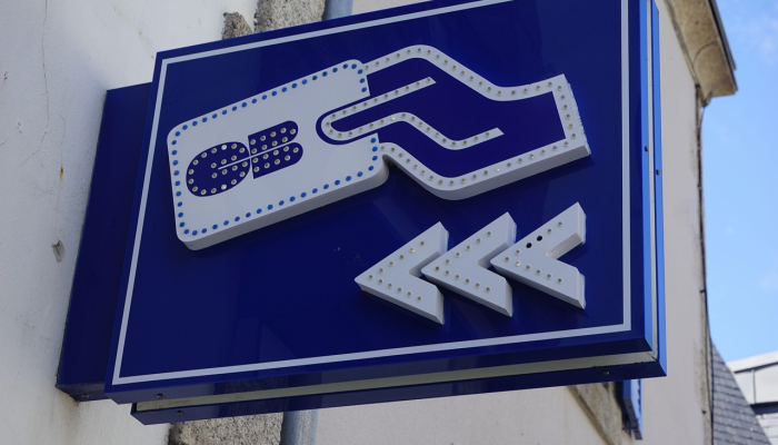 欧洲商业地产巨头Signa“现金告罄” 欧洲商业地产巨头Signa“现金告罄”