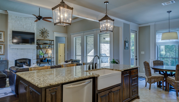 更高的抵押贷款利率拖累了房屋销售