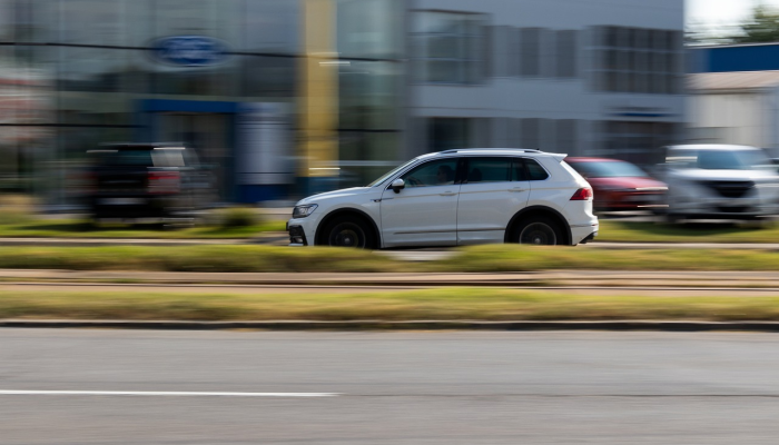 迈凯轮750S踏上印度道路：它会以59.1亿卢比的价格成为终极超级跑车吗？