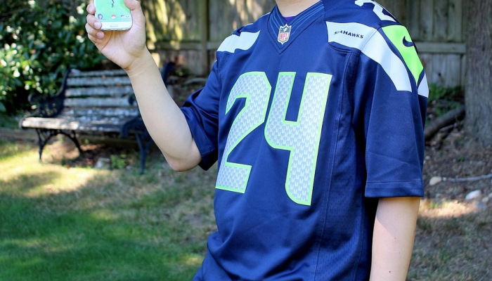 法国足球运动员打进柬埔寨梦后走红网络 法国足球运动员打进柬埔寨梦后走红网络