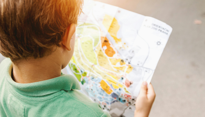 如何以及何时在宝宝身上安全地使用驱蚊剂