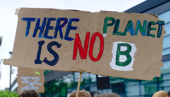 苏格兰大部分地区的学校罢工已进入第二天 苏格兰大部分地区的学校罢工已进入第二天