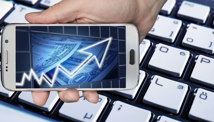 月球冒险：与欧空局一起解锁1600亿欧元的天体机会