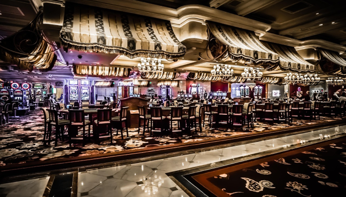 拉斯维加斯大道面临一场潜在的大规模工人罢工 拉斯维加斯大道面临一场潜在的大规模工人罢工