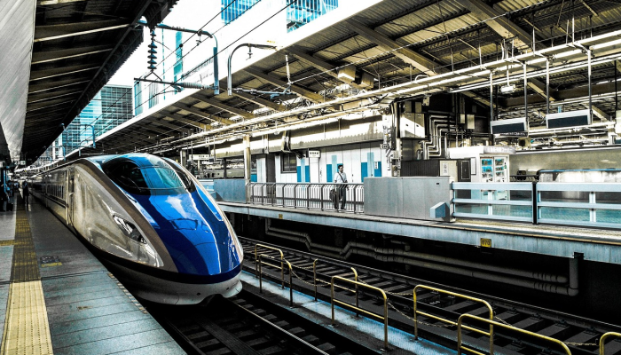 在美国国债收益率上升的压力下,全球股市下跌 在美国国债收益率上升的压力下,全球股市下跌