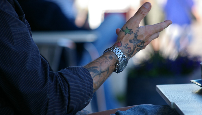 卡塔尔法院判处16人贿赂和洗钱罪