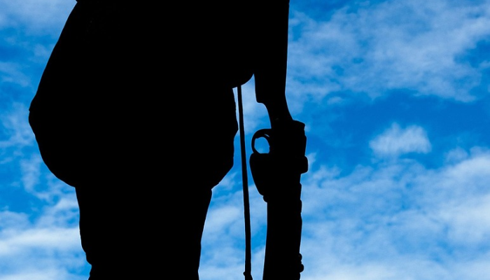 乌克兰保卫前线，普京在战争纪念日前夕谈论核武库