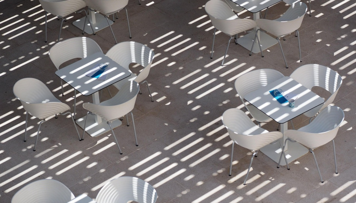 数据显示，加州居民是美国给小费最少的人