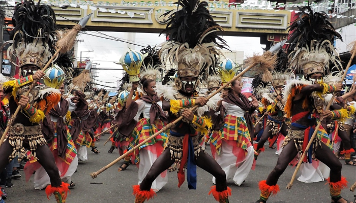 “抢夺”电影角色加入“坦克世界” “抢夺”电影角色加入“坦克世界”
