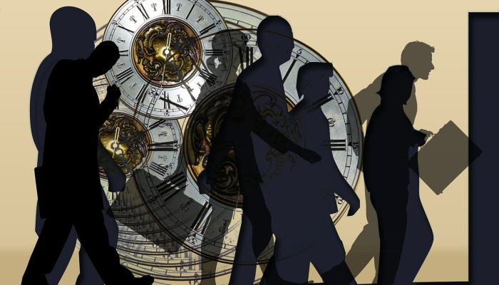 FAI首席执行官乔纳森·希尔因支付争议压力增加而道歉